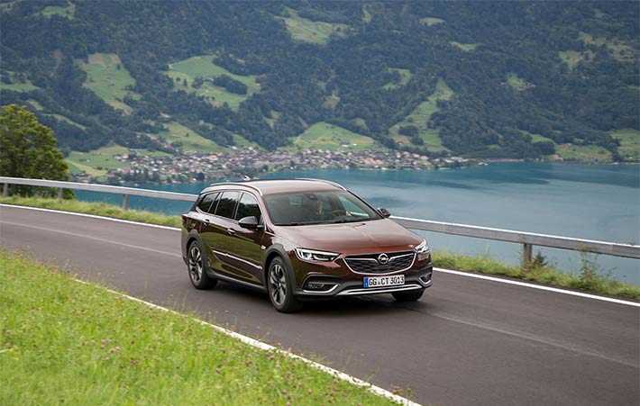 Opel dveloppe loffre essence sur son haut-de-gamme Insignia

