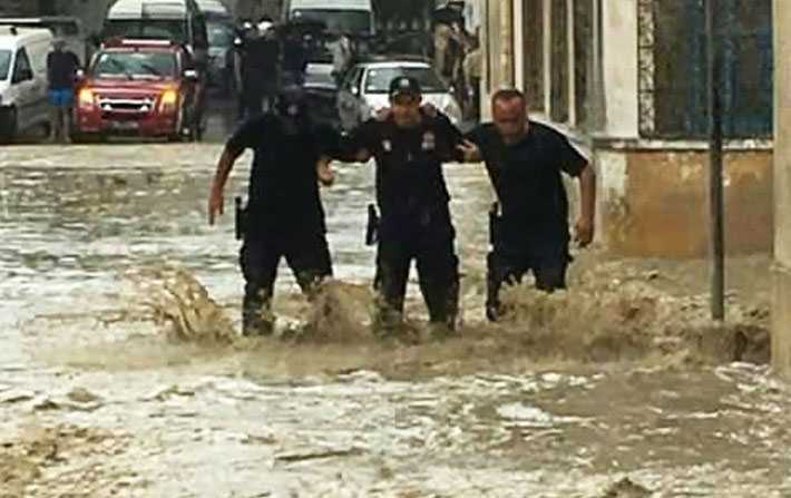 En photos : Plusieurs villes du gouvernorat de Bizerte inondes par les pluies
