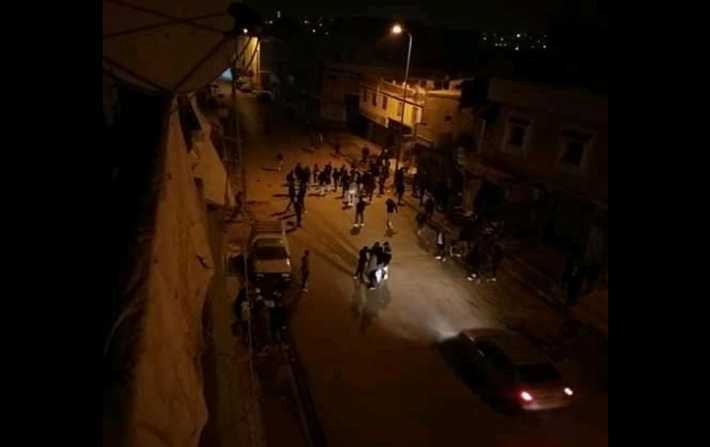7 personnes arrtes dans les affrontements de la Cit Ettadhamen
