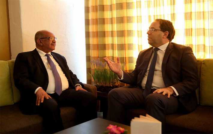 A Davos, Chahed sentretient avec le ministre des Affaires trangres algrien