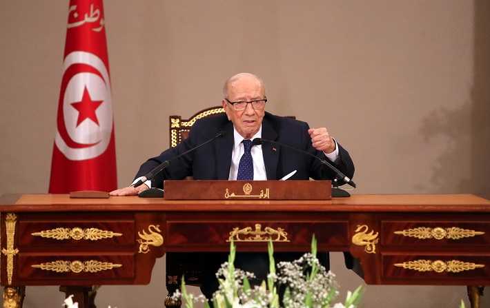 Youssef Chahed dans le collimateur de Bji Cad Essebsi

