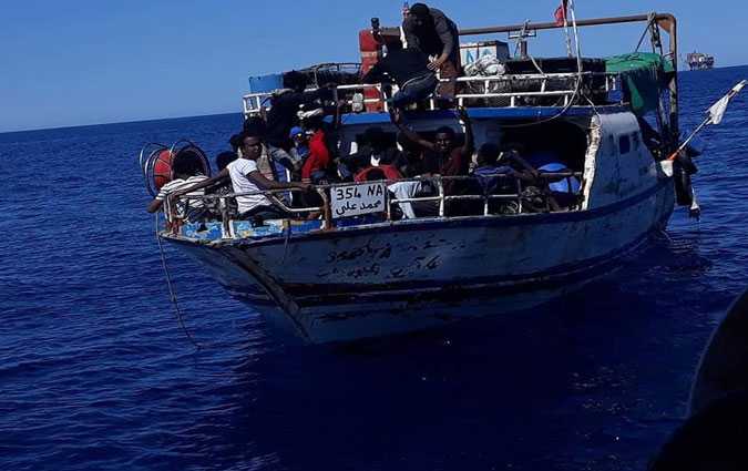 En photos : Sauvetage de 65 migrants par des pcheurs tunisiens

