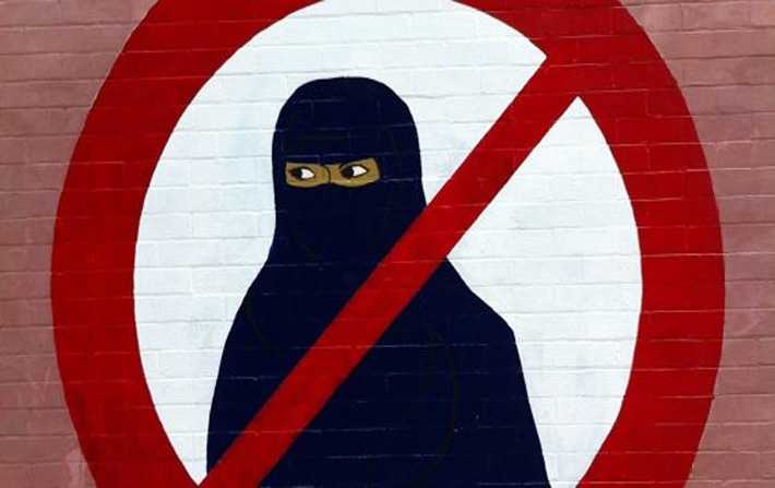 Au parlement, linterdiction du niqab fait dbat