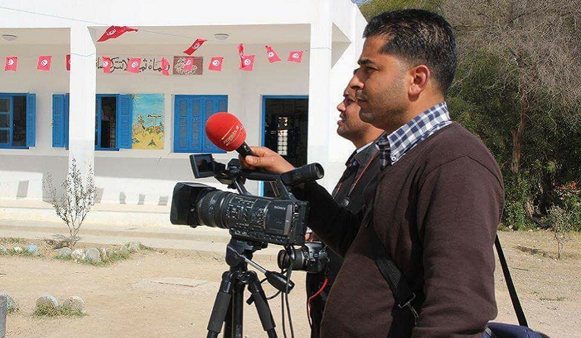 Le journaliste Khalifa Guesmi arrt pour avoir refus de rvler ses sources

