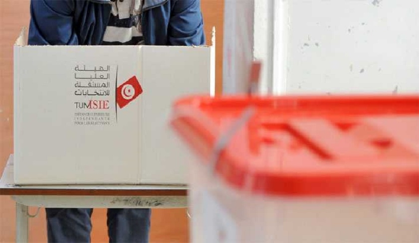 Propagande Isie : un taux de participation aux lgislatives de 8,8%  la fermeture des bureaux de vote