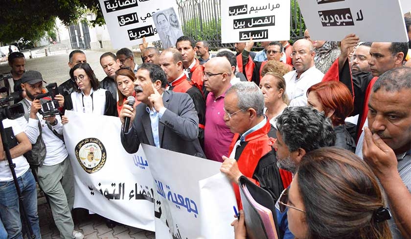 En photos : manifestation des magistrats devant le Palais de justice