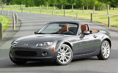 Le roadster MX-5 de Mazda élu