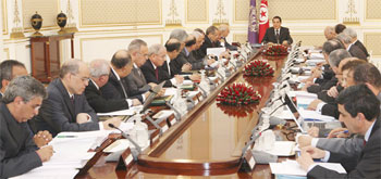 Tunisie - Ministres, mode dâEUR(TM)emploi