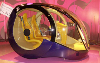 Peugeot Avenue de Paris : une exposition sous lâEUR(TM)égide de lâEUR(TM)innovation et du futurisme
