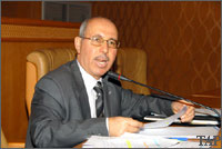 Tunisie : Mohamed Rachid Kechiche explique devant les Conseillers les raisons du maintien des prix de l'essence