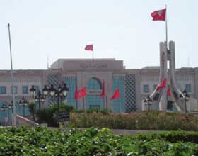 Tunisie : Mieux rémunérés, les maires sâEUR(TM)occuperont désormais mieux de leurs ouailles
