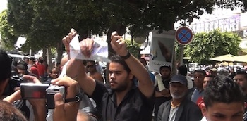 Les LPR tiennent leur meeting à l'avenue Habib Bourguiba (vidéo)