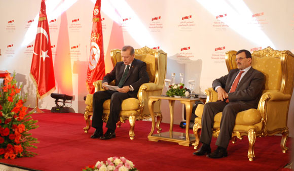 Laârayedh et Erdogan président le 1er Conseil supérieur tuniso-turc de coopération stratégique (vidéo)