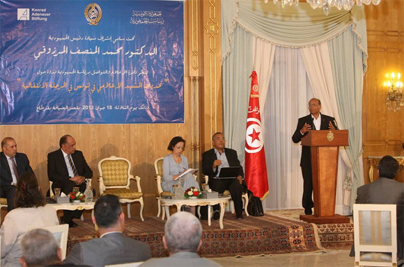 Moncef Marzouki aux journalistes : « je n'ai aucune ruse derrière la tête, en m'adressant à vous aujourd'hui »
