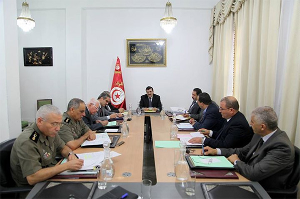 Tunisie - Ali Laârayedh préside une réunion sécuritaire pour examiner la situation du pays
