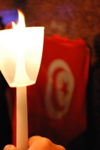 Nadia Chaâbane appelle les Tunisiens à rejoindre le Bardo avec des bougies