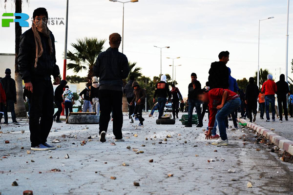 Tunisie - 50 agents des forces de l'ordre et un journaliste blessés à Siliana