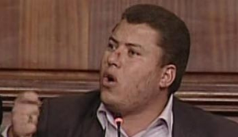 Tunisie – Aymen Zouaghi pique une crise d'hystérie en pleine séance plénière (vidéo)