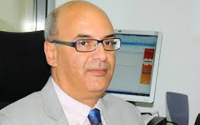 Biographie de Hakim Ben Hammouda, ministre de l'Economie et des Finances