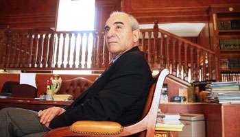 Pour Aziz Krichen, Moncef Marzouki quittera la scène par la petite porte