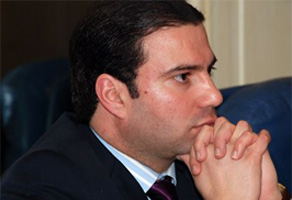 Moez Joudi : 100 entreprises publiques sont dficitaires  cause de la mauvaise gouvernance 