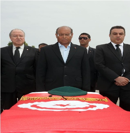 Les trois présidences présentes à l'oraison funèbre des deux militaires tués au Mont Châambi
