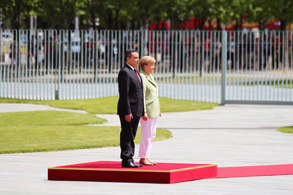 Visite de Mehdi Jomâa en Allemagne : Rencontre avec Angela Merkel