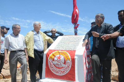 
Tunisie - Hommage à Ahmed Tlili
