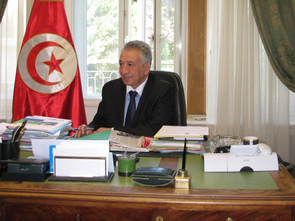Tahar Cherif : la Tunisie doit réaliser la stabilité politique pour obtenir le soutien de l'UE (audio)