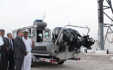 Tunisie : Mehdi Jomâa visite la base navale de Bizerte