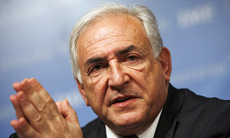 Dominique Strauss-Kahn conseillera la Tunisie avec Béchir Ben Yahmed et Radhi Meddeb