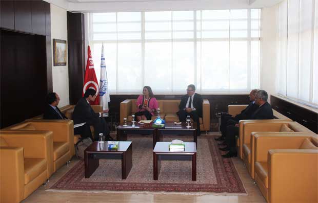 Tunisie - Wided Bouchamaoui reçoit l’ambassadeur du Japon