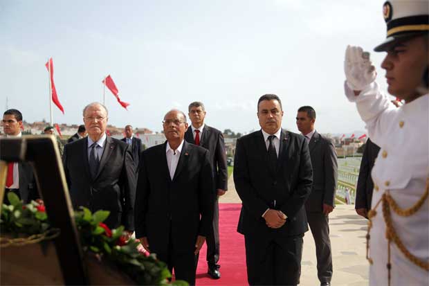 Tunisie - Les 3 présidents commémorent la Fête de l'Evacuation (vidéo)