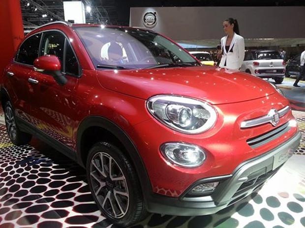 Fiat présente en avant-première mondiale son nouveau Crossover 500X