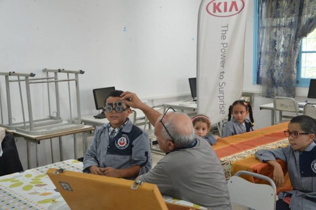 Tunisie - Don de lunettes de vue aux écoliers nécessiteux du Kram
