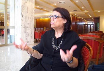 Noura Borsali dfie Sihem Ben Sedrine et la confond dans ses mensonges