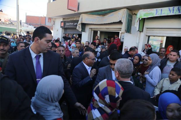 Moncef Marzouki dégagé à Oued Ellil (vidéo)