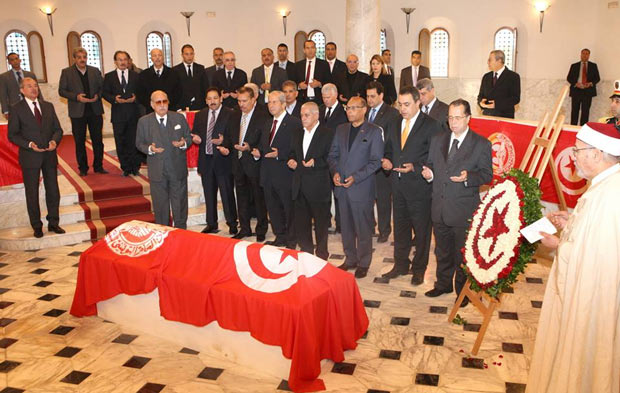 Tunisie - Ennaceur, Marzouki et Jomâa commémorent l'anniversaire du décès de Farhat Hached