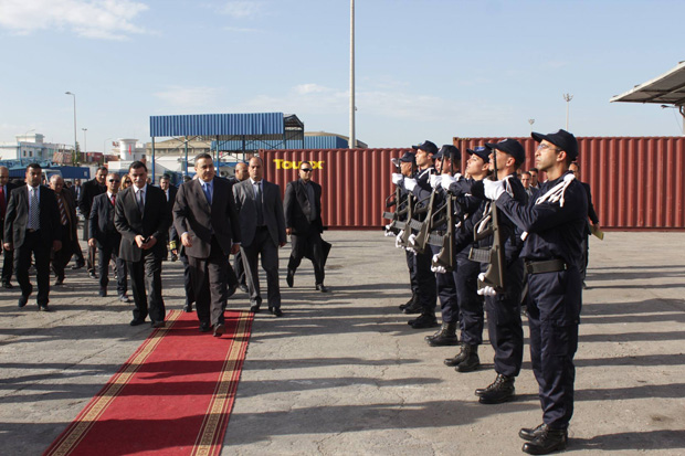Mehdi Jomâa et Chiheb Ben Ahmed en visite au port de Radès (audios)