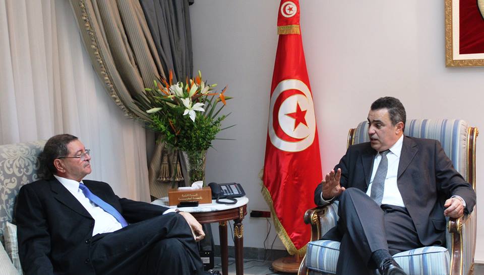 Passation des pouvoirs entre Mehdi Jomâa et Habib Essid, mercredi 28 janvier