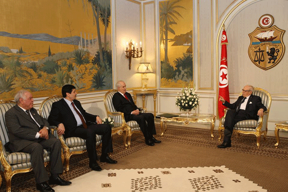 Evénements de Sakiet Sidi Youssef : Message de Bouteflika à Caïd Essebsi