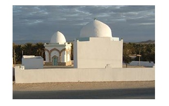 Kébili : Le mausolée Sidi Hamed incendié par des extrémistes religieux
