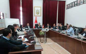 Smart Tunisia : Noômane Fehri se réunit avec les représentants des multinationales offshores des TIC