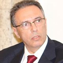 Tunisie - Mejda Ben Jafer et Chokri Mamoghli, nomms au Conseil de la concurrence
