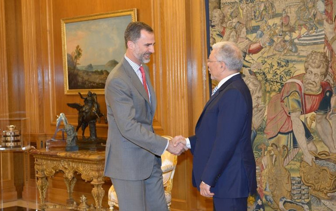 Taïeb Baccouche, en visite à Madrid, rencontre le roi Philippe VI