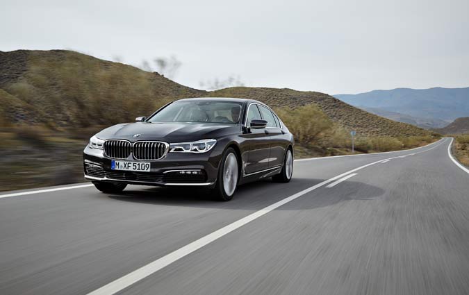 BMW présente la sixième génération de son vaisseau amiral: la Série 7