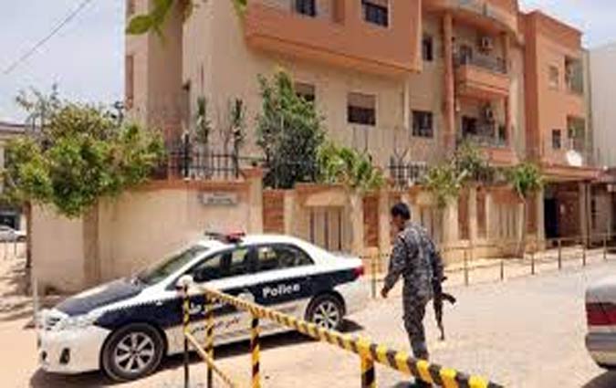 Libération de 5 des dix diplomates tunisiens kidnappés en Libye