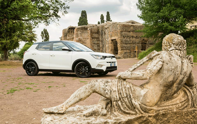 http://www.businessnews.com.tn/images/album/BN23839SsangYong-Tivoli-6.gif