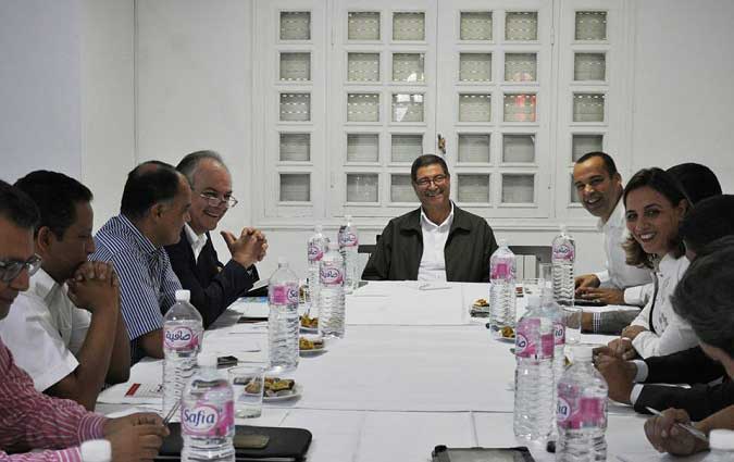 Réunion de travail entre Habib Essid et le staff dirigeant d'Afek Tounes