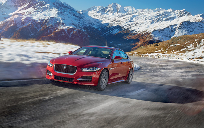 Les Jaguar XE et XF obtiennent cinq étoiles aux tests de sécurité Euro NCAP